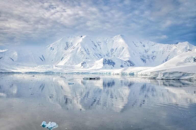Interesting Pyramids Found In Antarctica