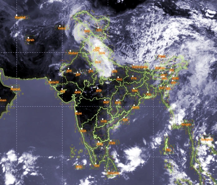 Surprising Heavy Rainfall and Alert In Delhi But Why? Is It Due To Climate Change?