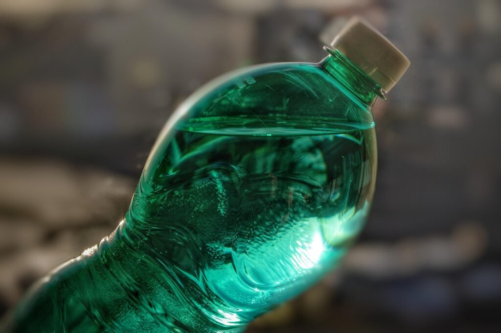 What Are The Causes Of Plastic Pollution?